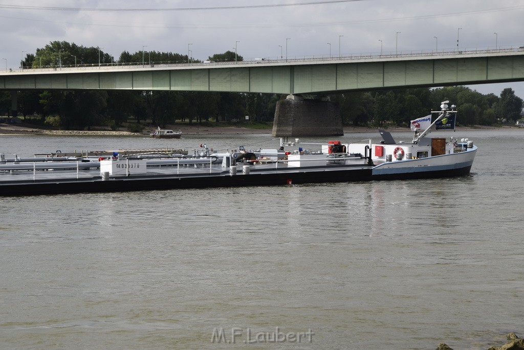 Schiff 1 Koeln in Hoehe der Koelner Zoobruecke P290.JPG - Miklos Laubert